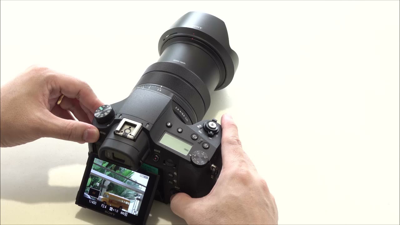 CAMERA HANDLING - Sony RX10III
