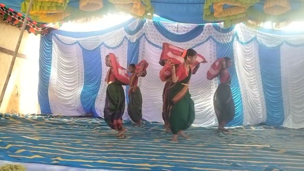 GHPS MALAKANAMARADI GANGAVATI KOPPAL. ಜಲ್ಲಿ ಕಬ್ಬು ವಲ್ಲಿ ವಸ್ತ್ರ..