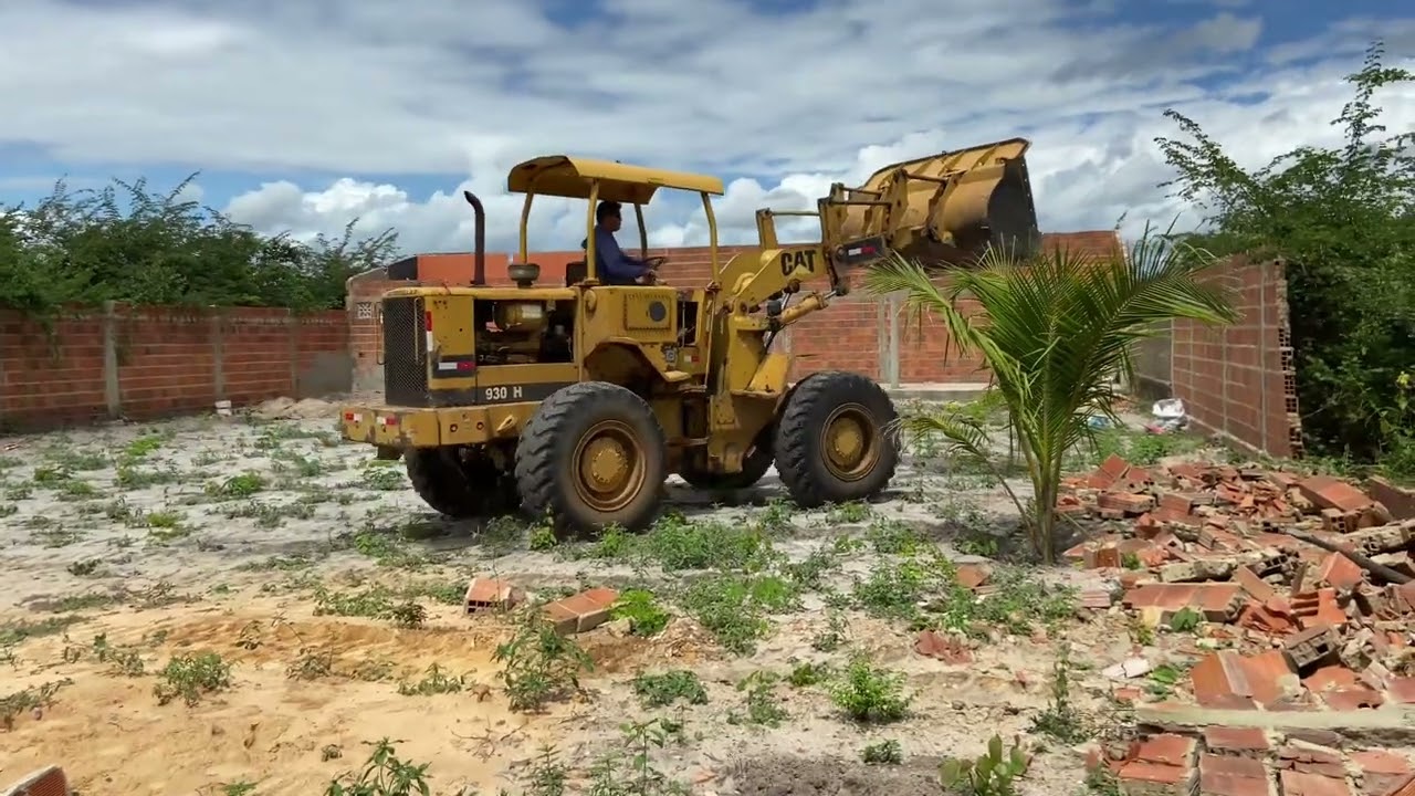 Caterpillar 930