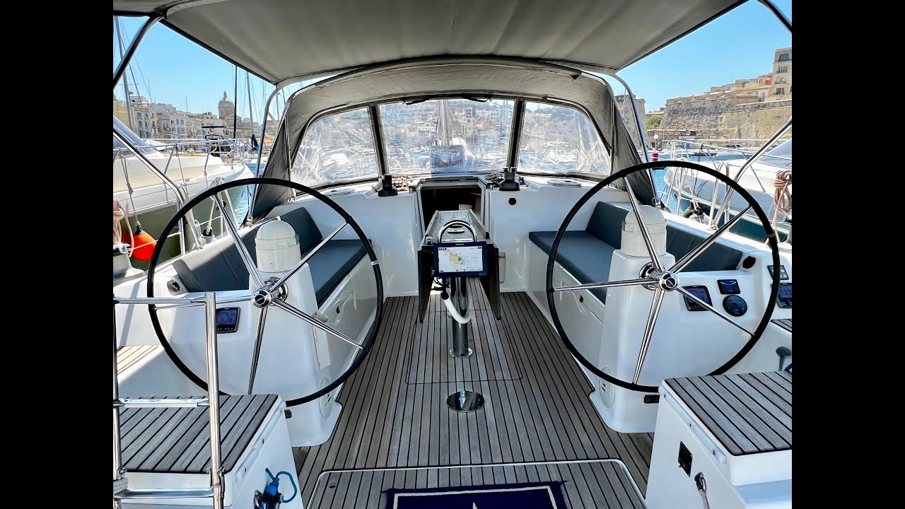 DUFOUR 445 GRAND' LARGE exterior walkthrough