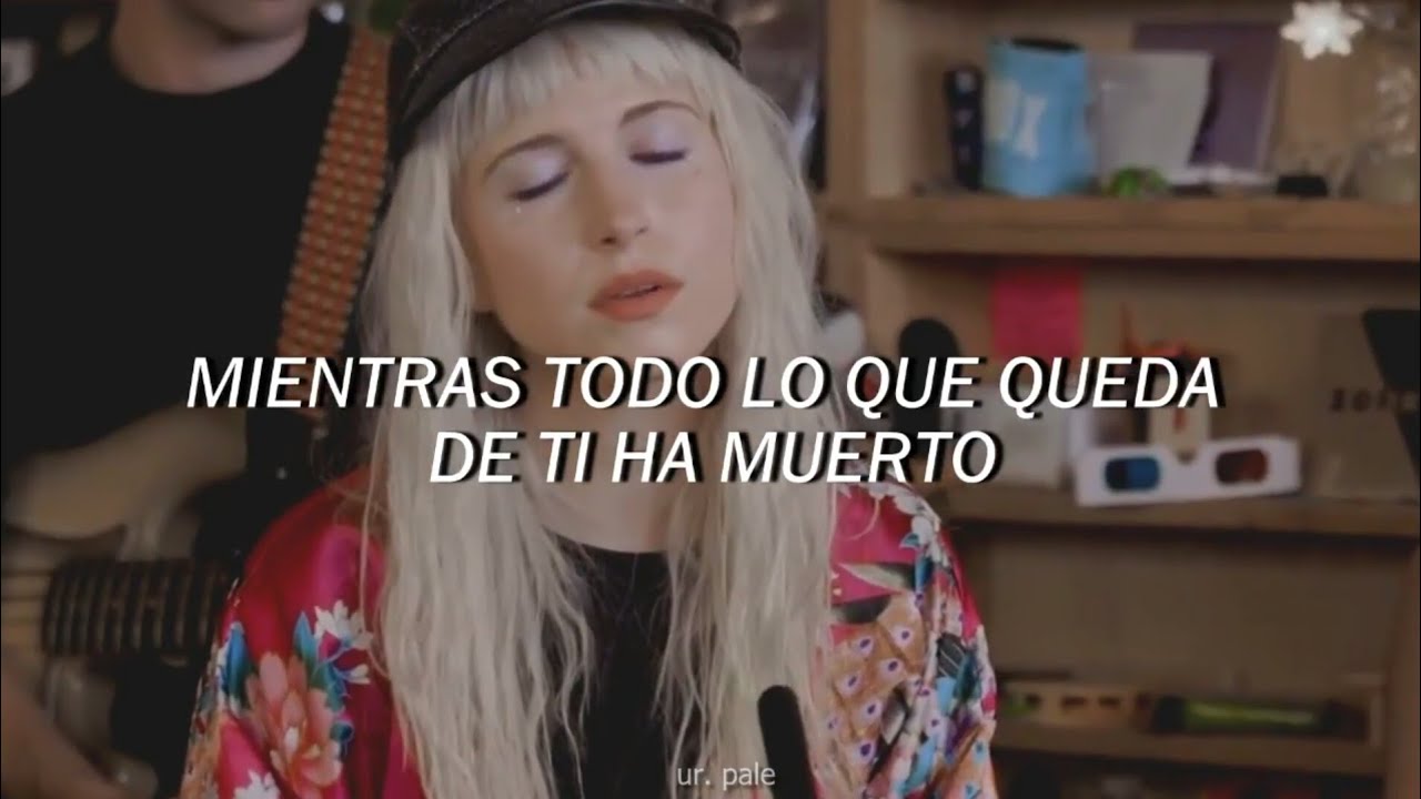 Paramore; 26 (español)
