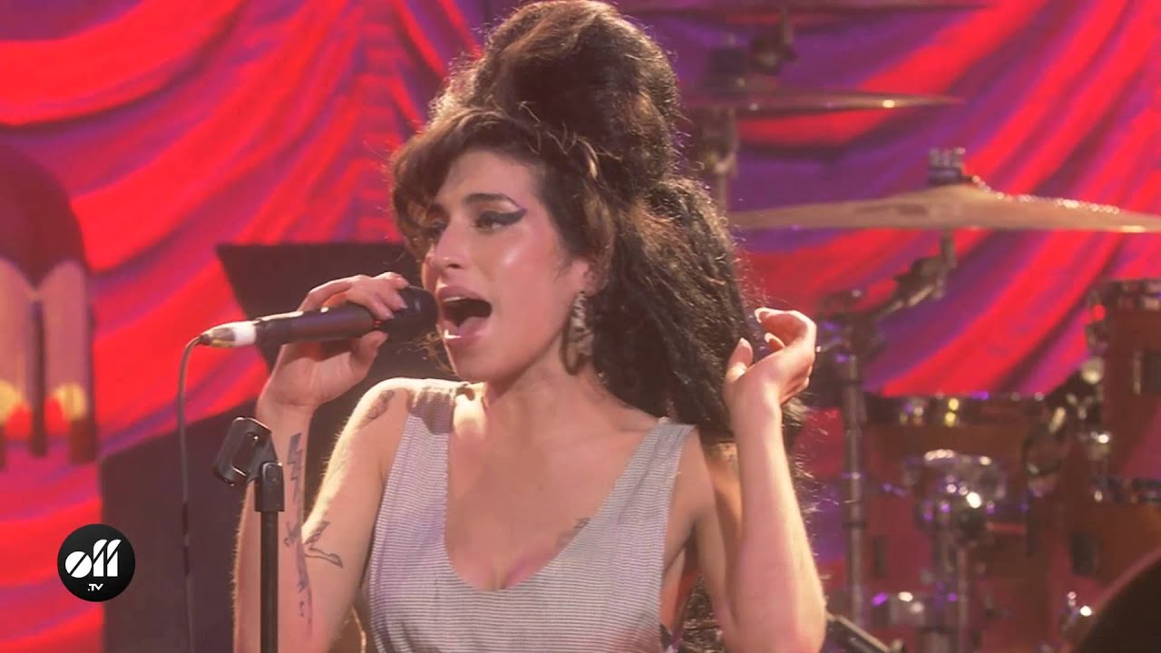 OFF COLLECTION - Amy Winehouse 
