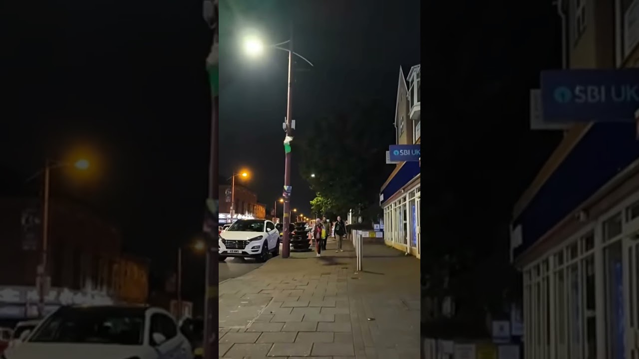 Exploring the hood at night. Soho road, Handsworth, Birmingham #travelvlog #britain #england