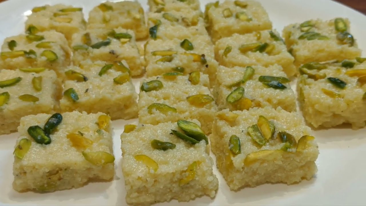 Perfect Kalakand Recipe | हलवाई स्टाइल कलाकंद मिठाई | Kalakand Sweet at Home | Easy Indian Dessert