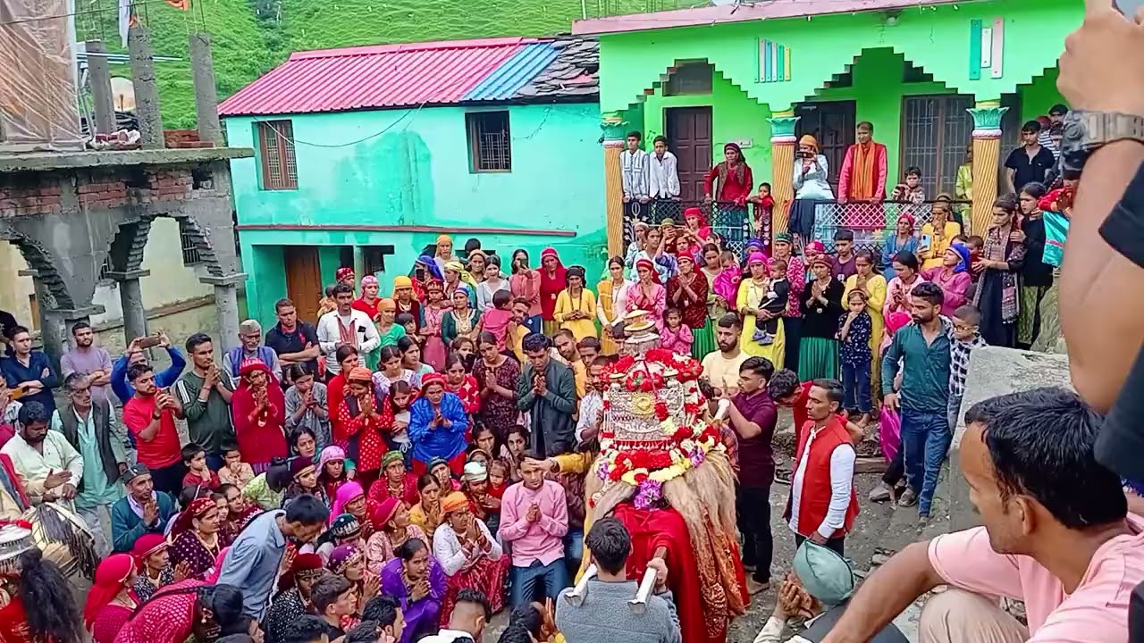 RAJA RAGHUNATH MAHASU MAHARAJ DARSHAN//DEVBHOOMI UTTARAKHAND CULTURE VIDEO 📷📸//PAHADI CULTURE VIDEO 