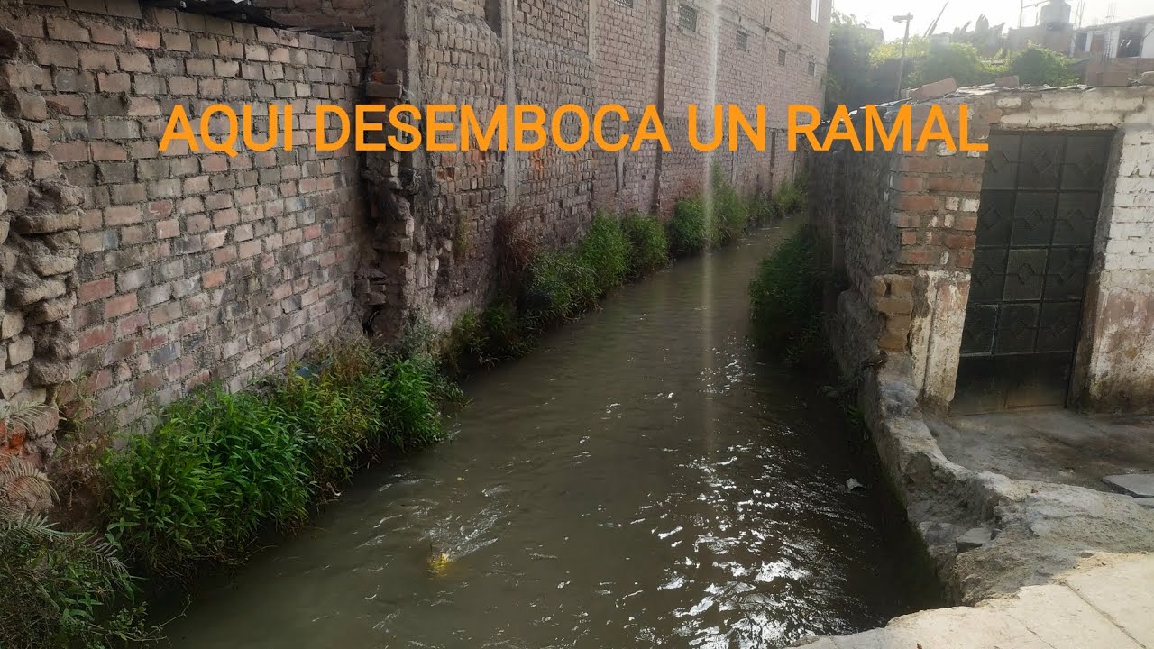 AQUI DESEMBOCA EL RIO PREHISPANICO de LATI. Bifurcación hacia La Molina
