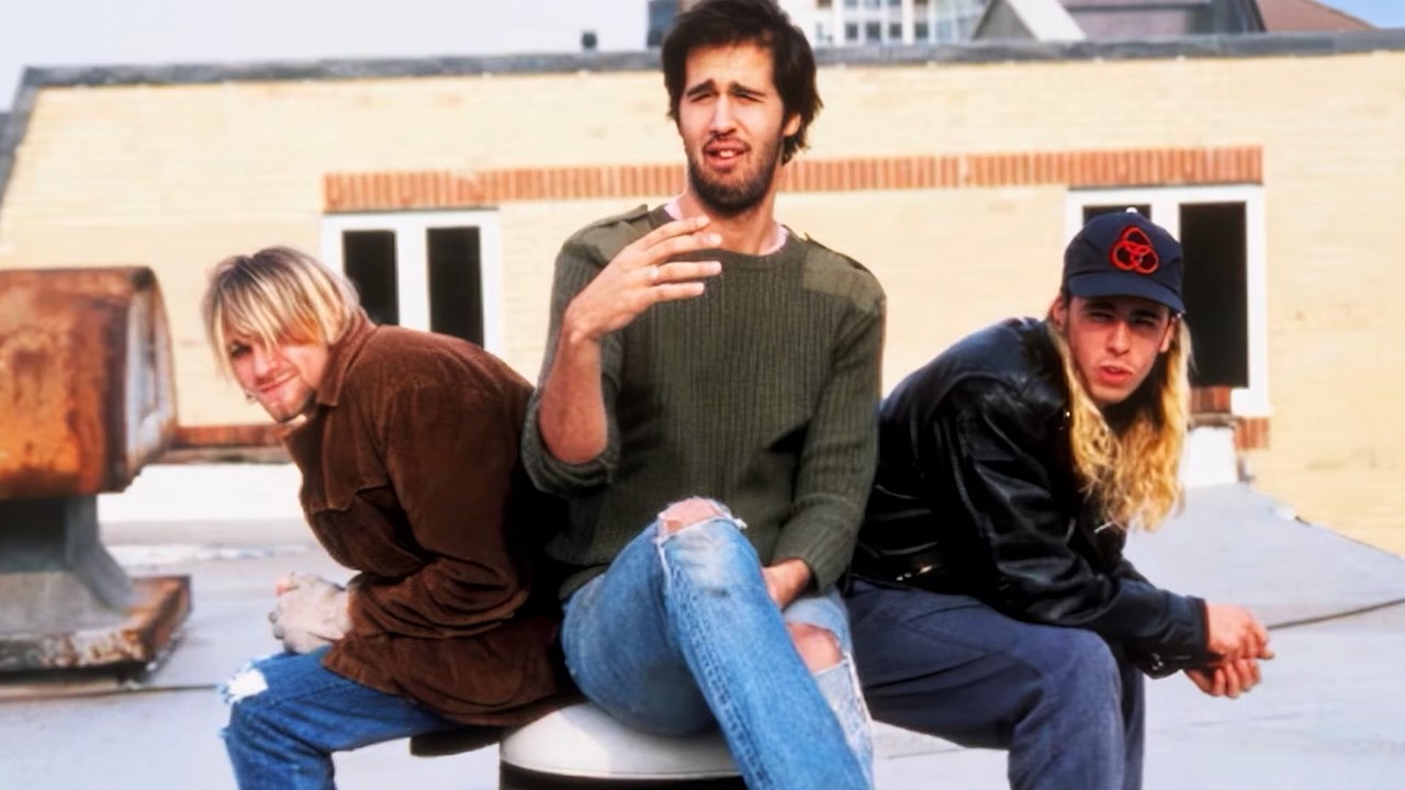 RARE FOOTAGE of Nirvana’s Final Months