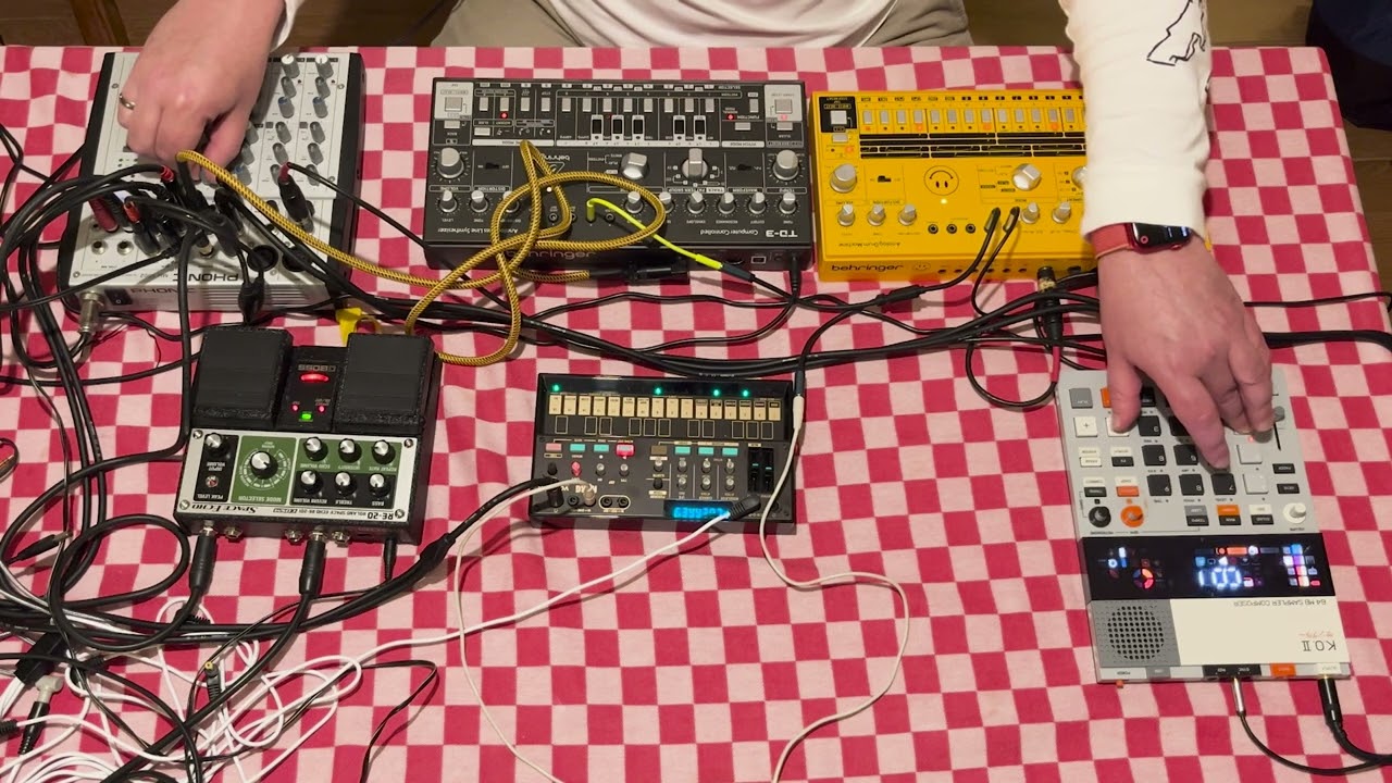 Jam 09 - with TD-3 RD-6 EP–133 K.O. II RE-20 and Volca FM2