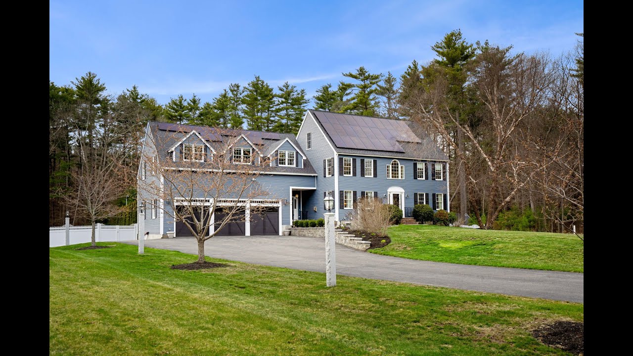 8 Palis Dr. Salisbury, MA 01952