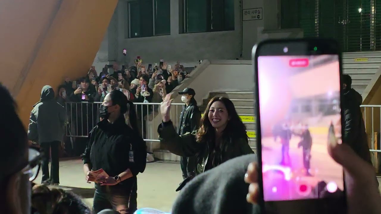 @ITZY Ryujin & Yuna Departure 