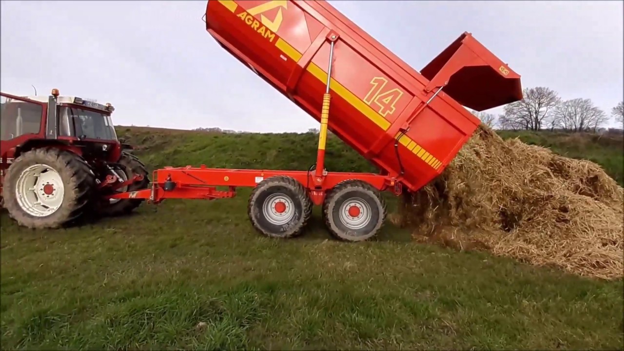 Curage de fumier - 2020 avec le 1056xl