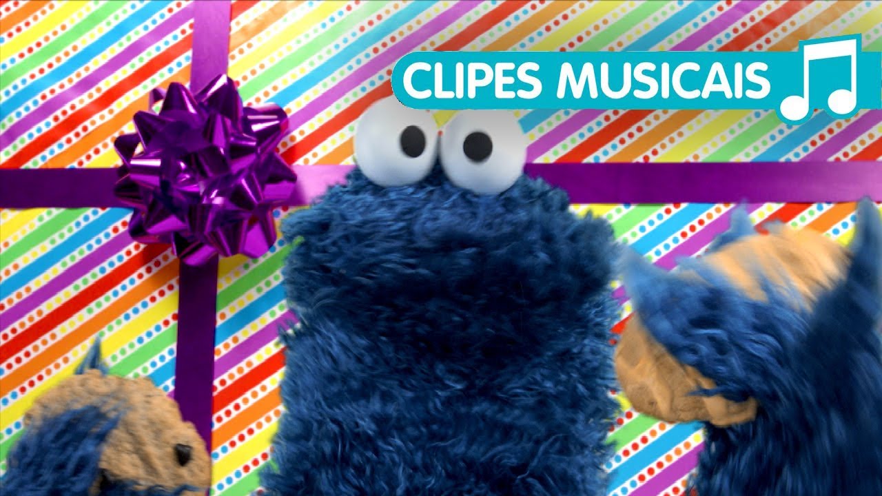 Vila Sésamo - Música: Cantando Feliz Aniversário com o Come-Come