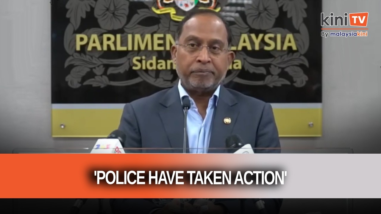 Minister calls for calm over student's 'Quran stepping' photo, says cops probing case