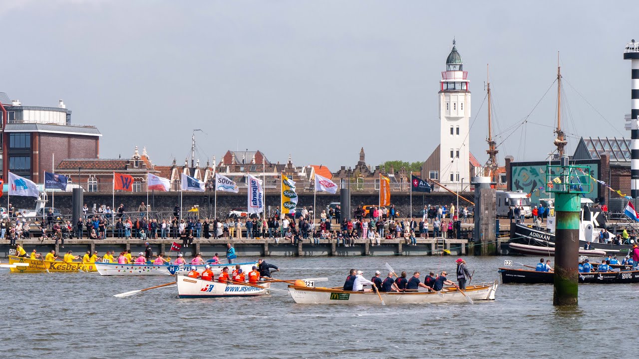 HT-Roeirace 2024 | 141 sloepen roeien van Harlingen naar Terschelling