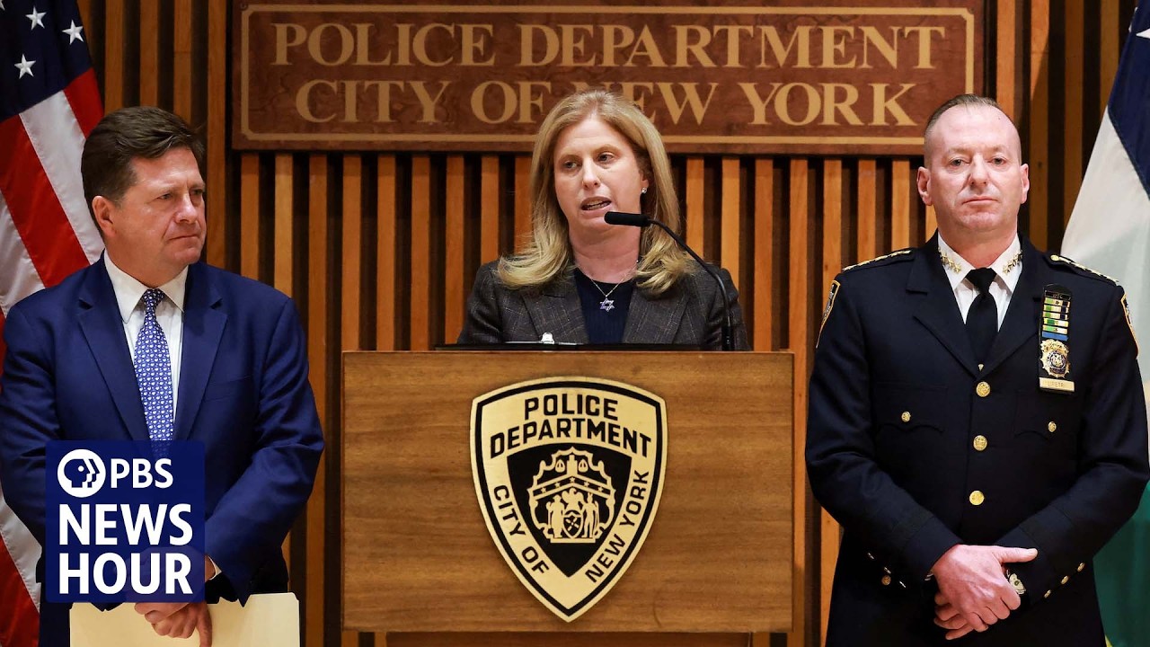 News Wrap: 2 charged with bringing explosives to New York protest