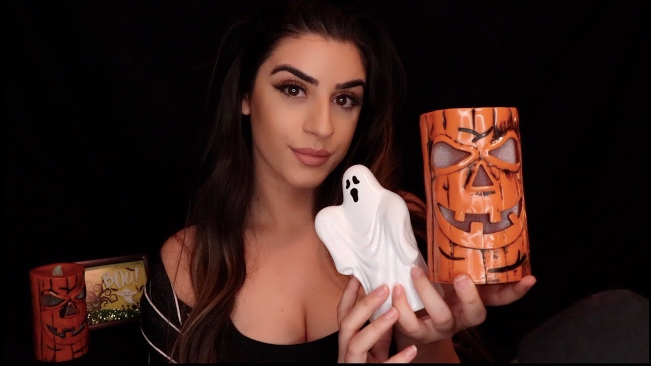 ASMR | Fast and Aggressive Triggers (part 7)👻🎃⚡️(Face Touching, Mouth Sounds, Tapping ... )