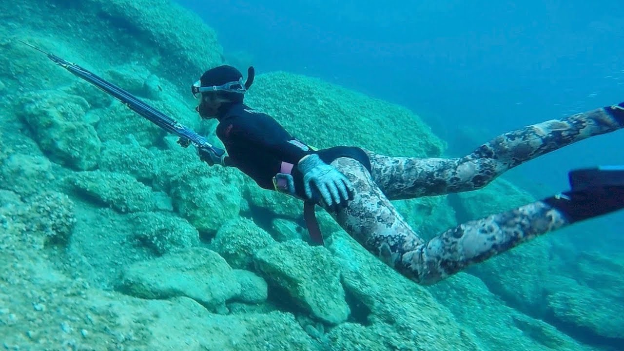 Ultra Clear Water SPEARFISHING in Greece! (Catch and EAT)