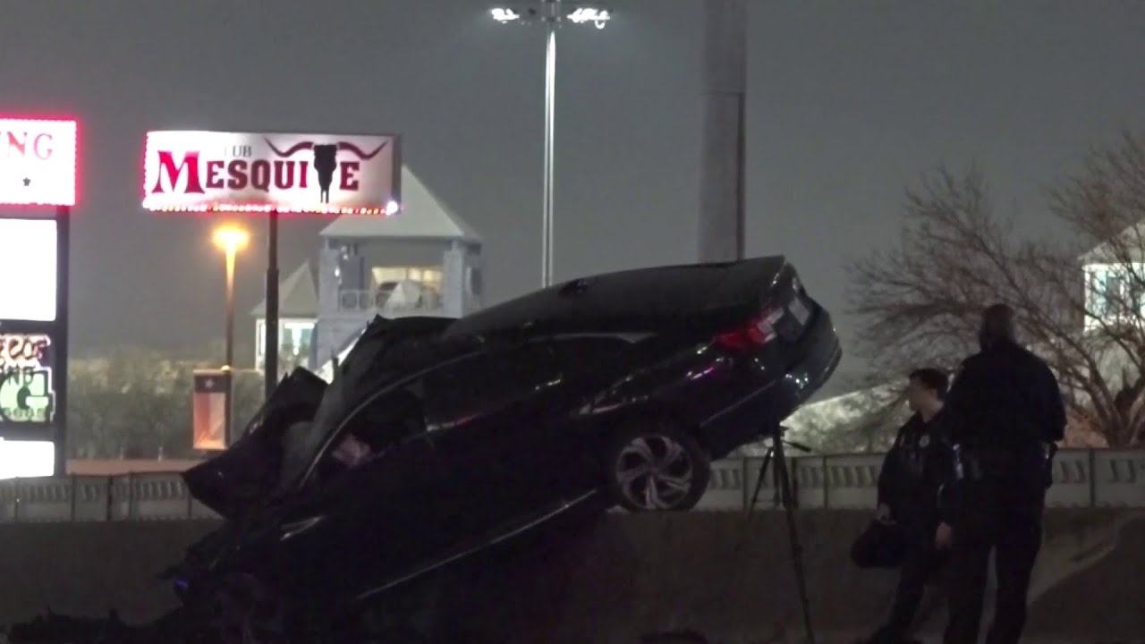 2 dead in north Houston wrong-way crash