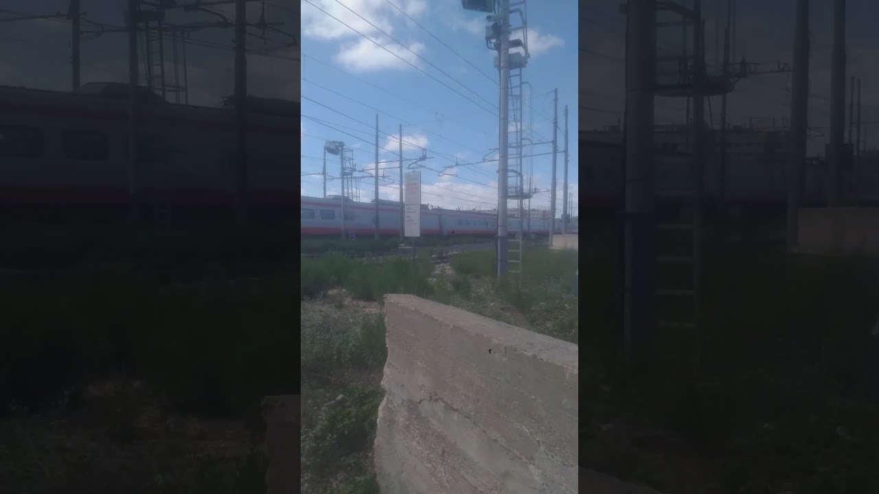 Treno Frecciargento in transito alla Stazione di Bari Santo Spirito 🇮🇹 