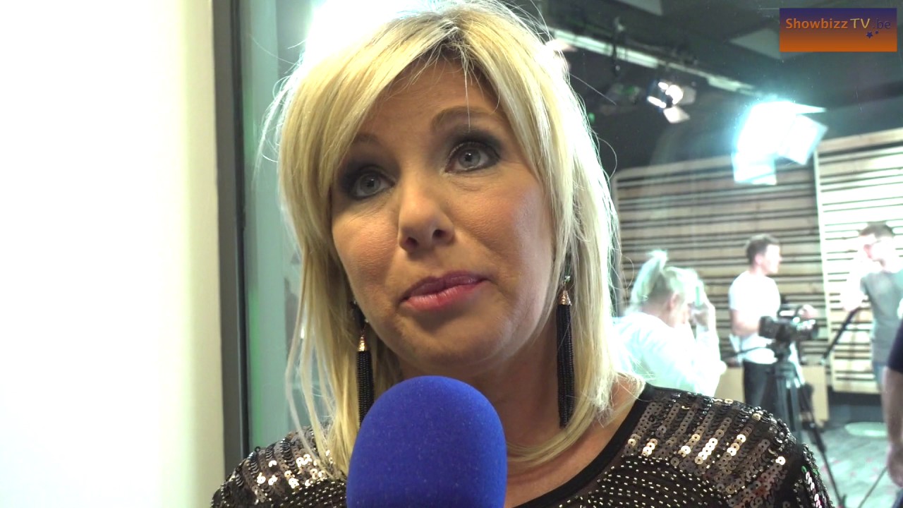Anna en Albert uit Familie in clip van Lindsay