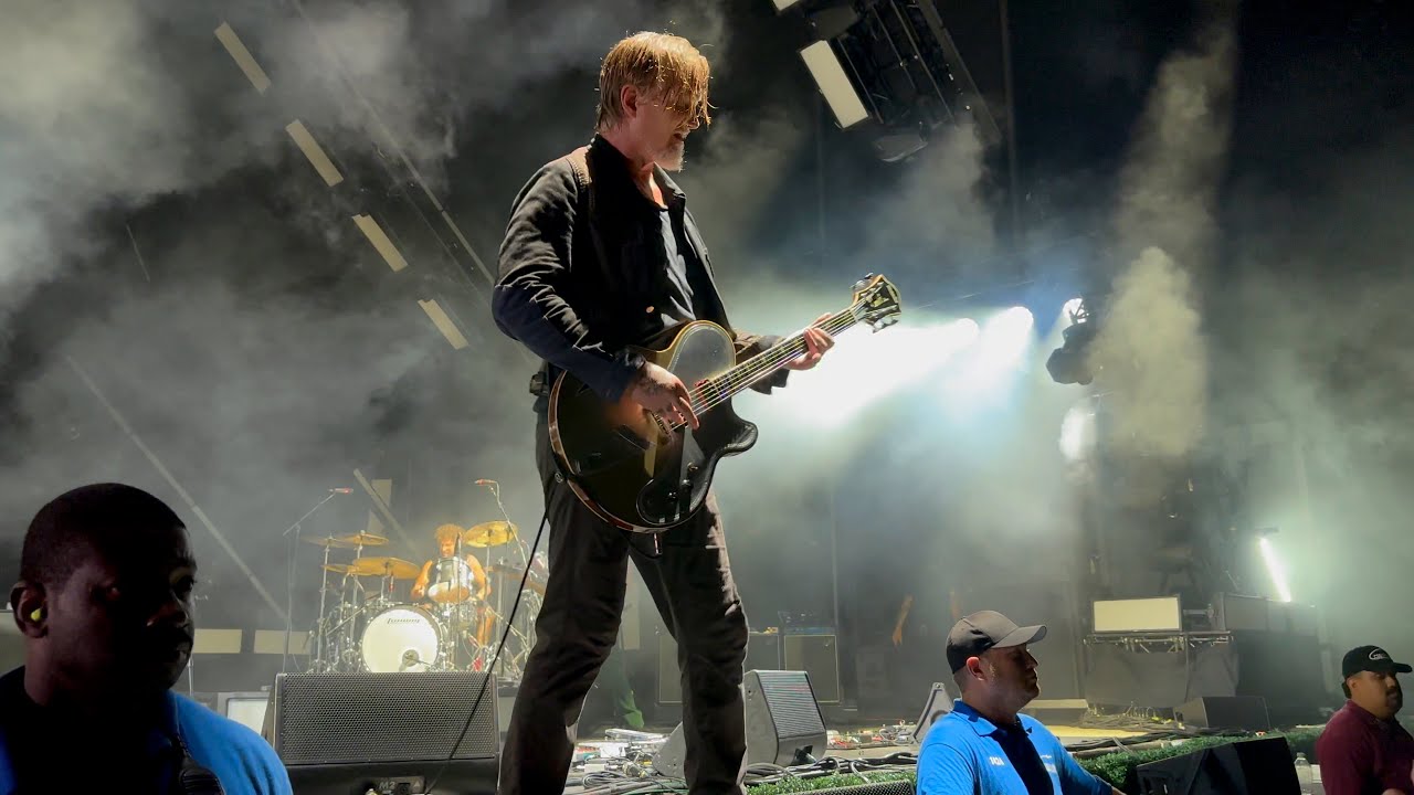 A Song for the Dead - Queens of the Stone Age (NYC, 2023) (4K HDR)
