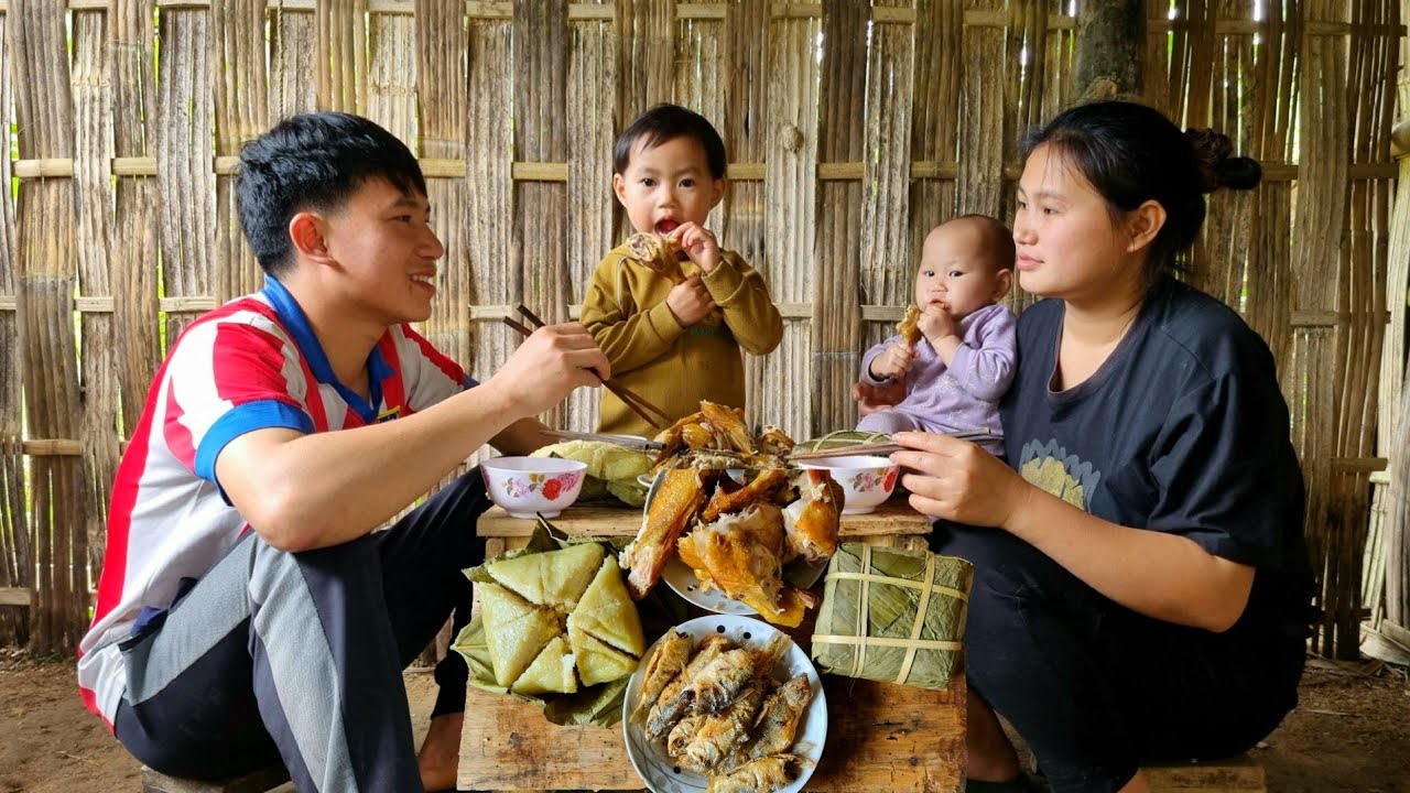 My ex-husband came back - with two children cooking a family meal, my emotions were mixed