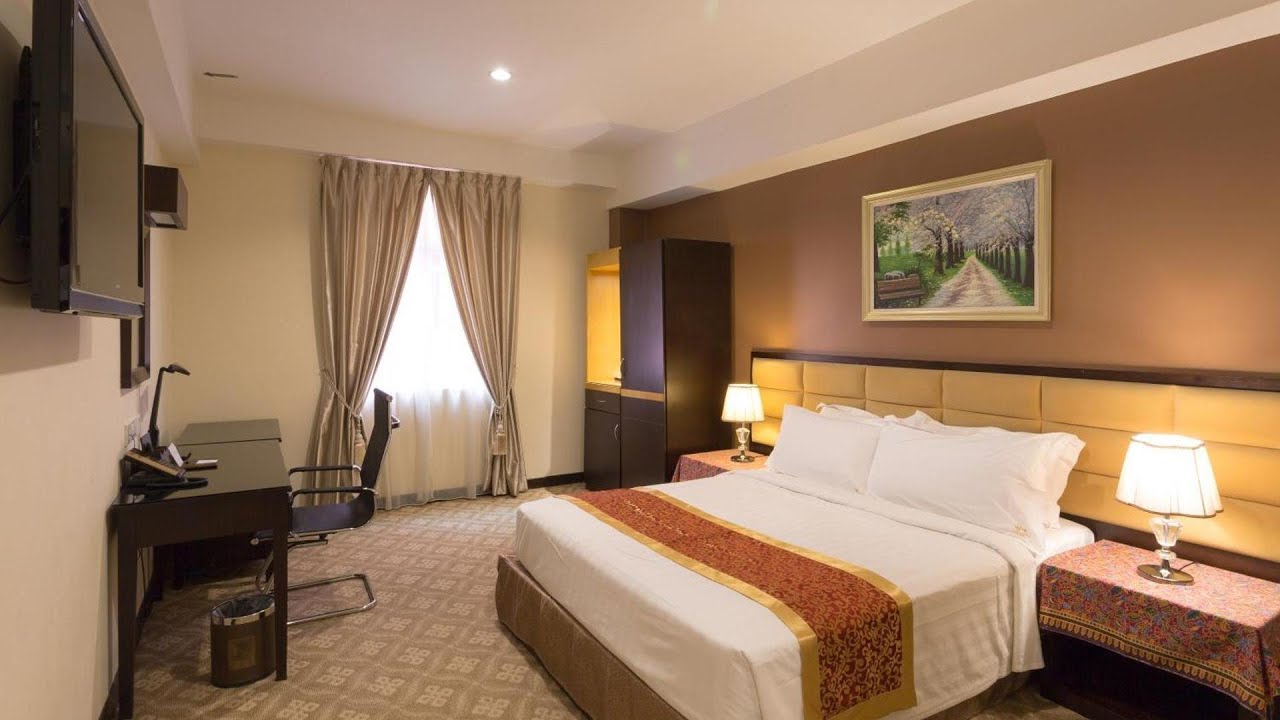 Hallmark Crown Hotel, Melaka, Malaysia | Holiday with Falguni