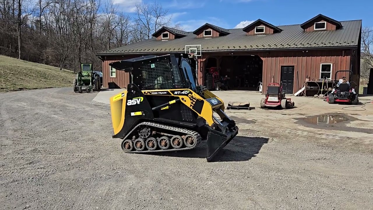 ASV RT40 Posi-Track Multi Terrain Loader - Running and Operating