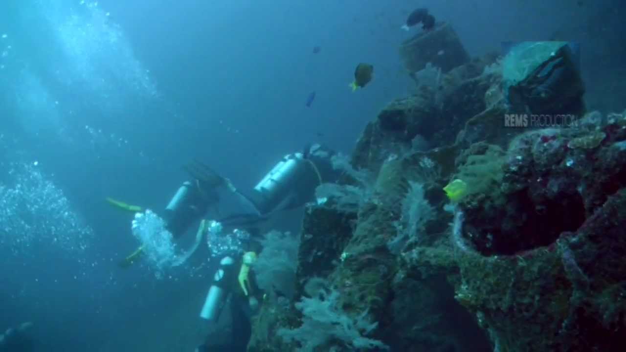 Diving Sophie Rickmer Wreck, Pulau Weh, Sumatra, Indonesia