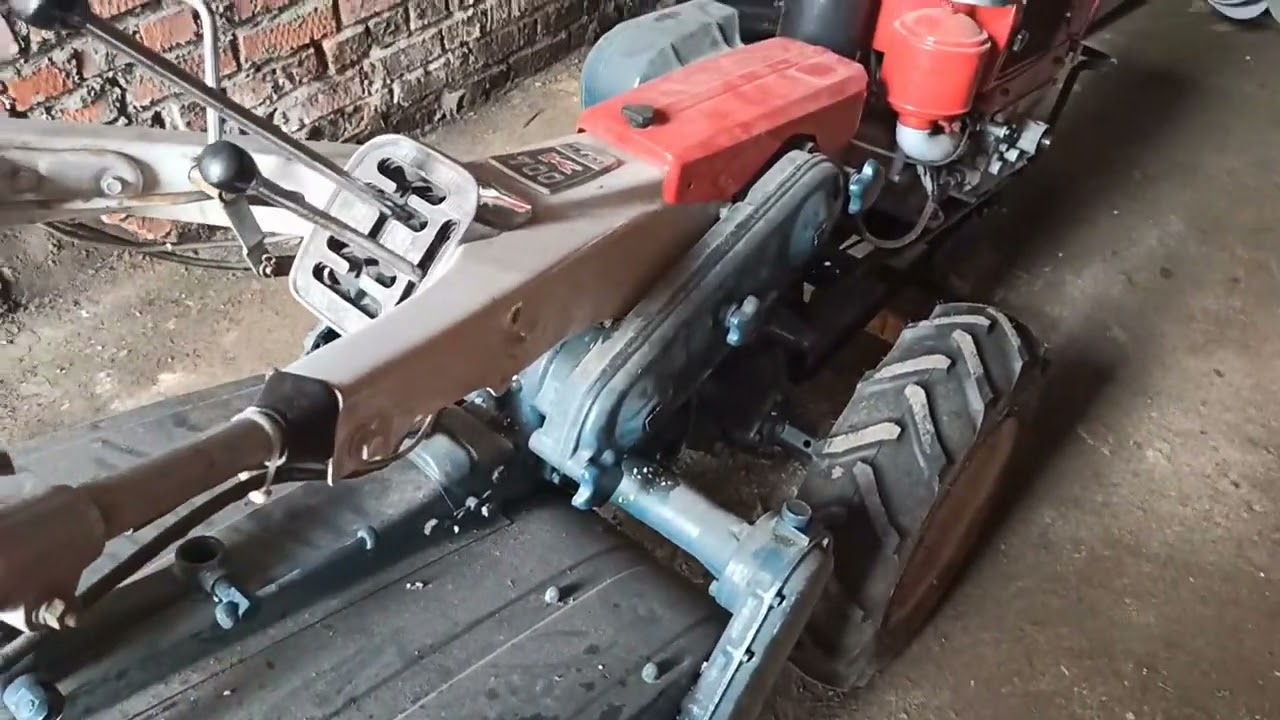 Запуск после зимы Kubota K700 GA85 (Тяжелый дизельный японский мотоблок)