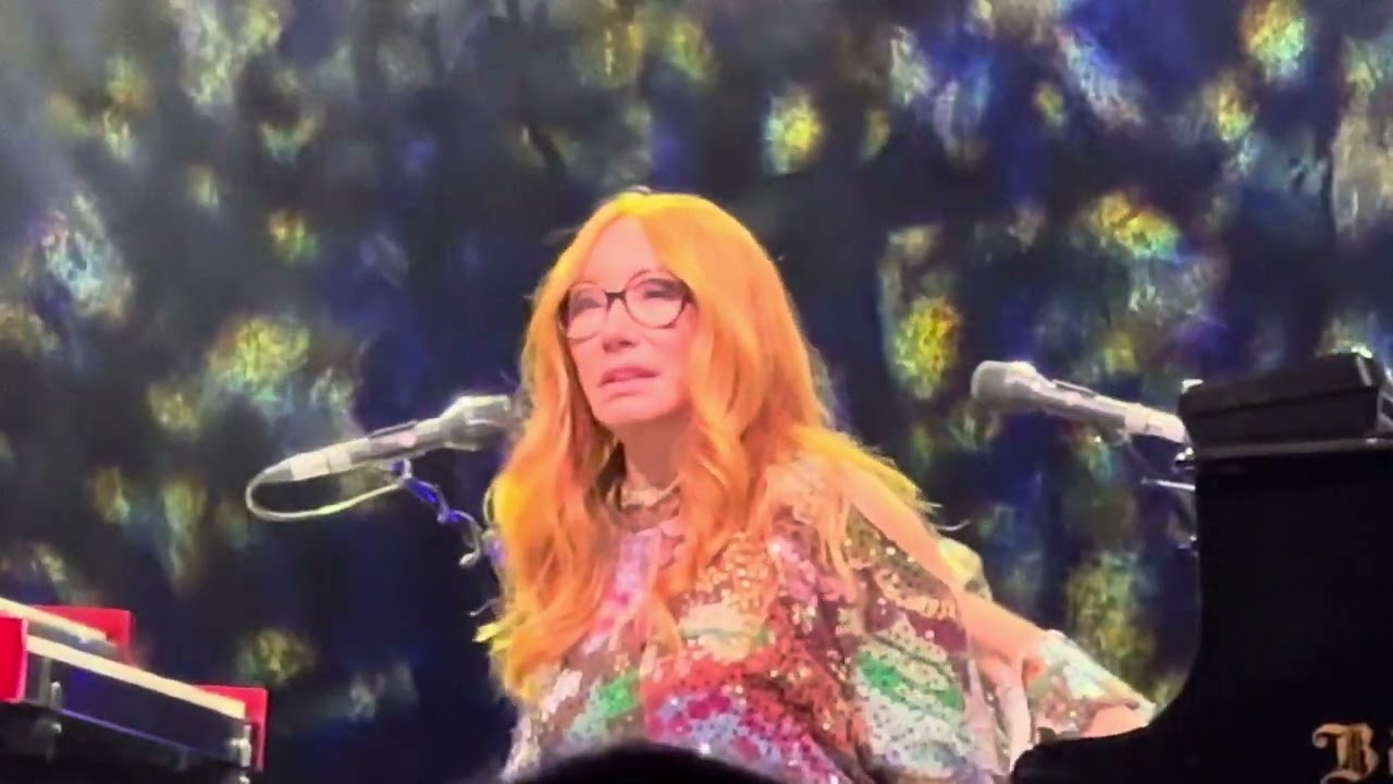 Tori Amos - Swim to New York State / I Can’t See New York - Lewiston NY - 7/8/2023