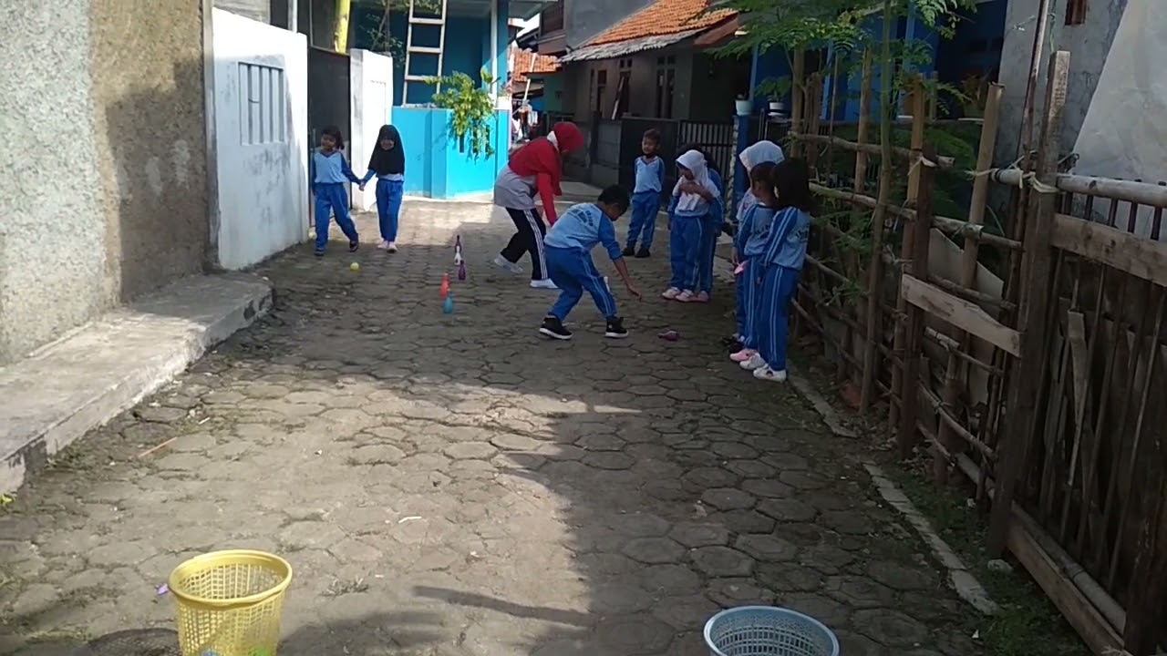 Kenangan bersama anak² dan bu eli