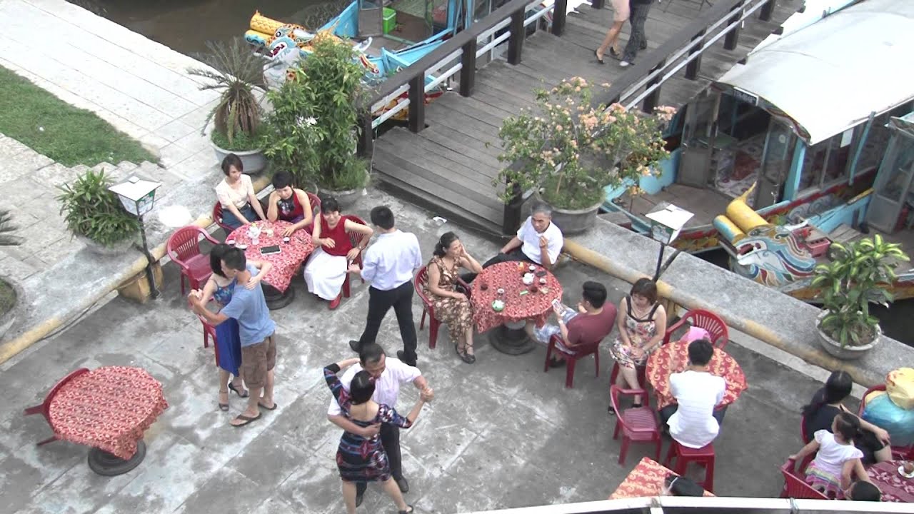 TANGO - Love & Passion - Tango Flashmob at Hue - Vietnam  - Cafe Dominguez - Ángel D'Agostino