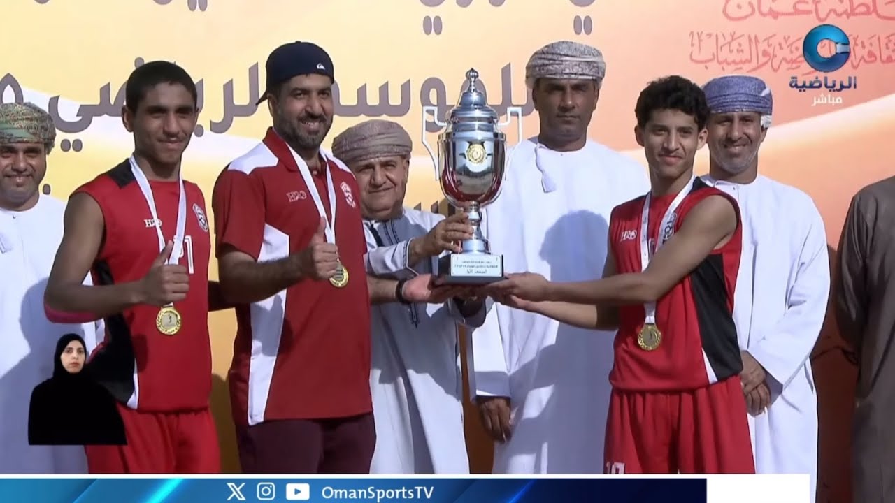 نادي مسقط بطلاً لدوري الناشئين لكرة اليد الشاطئية