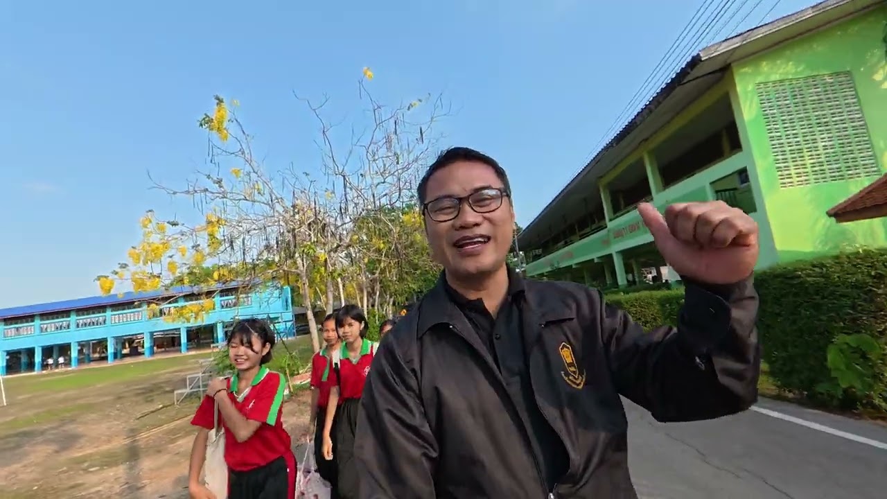เด็กยุคใหม่  ปลอดภัย  ว่ายน้ำเป็น