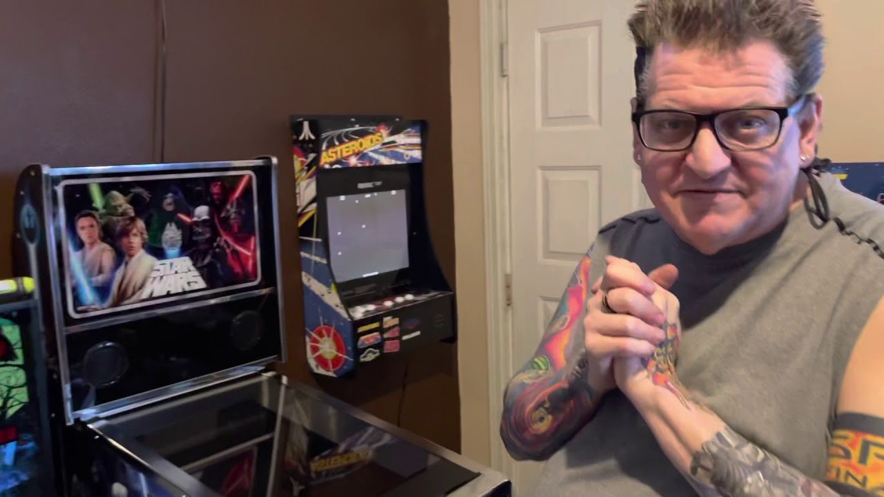 Arcade1up Star Wars pinball machine unboxing and gameplay