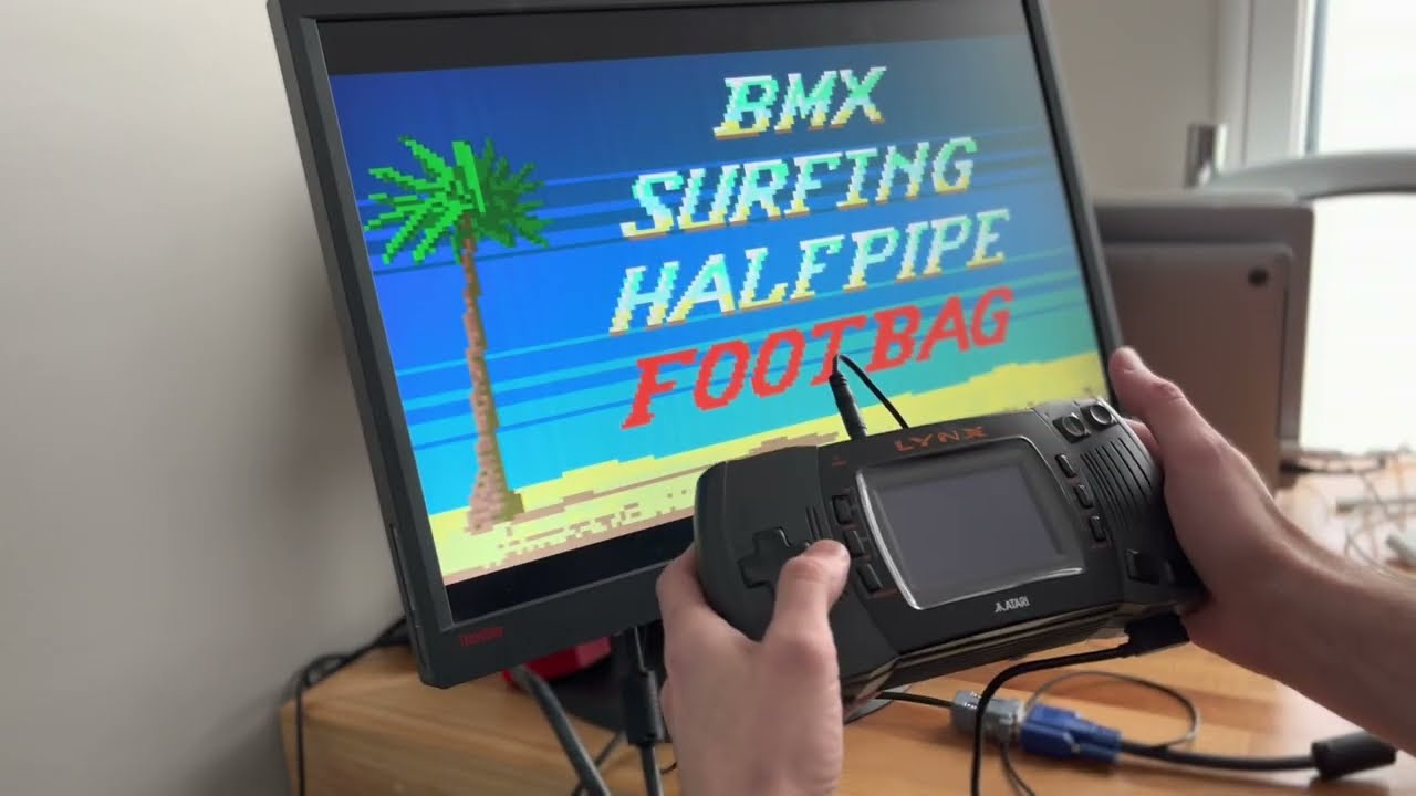 How sturdy is the VGA connector on Atari Lynx?
