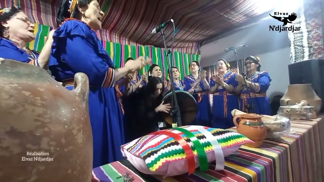 Elvaz N'djardjar Officiel/ chorale ait adella illilten