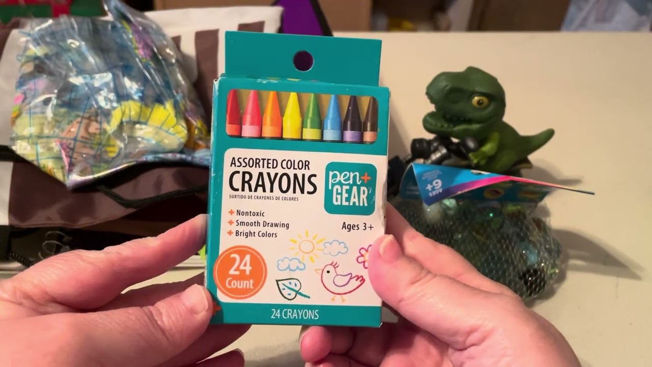 На фото представлен бокс для мальчика 5-9 лет.