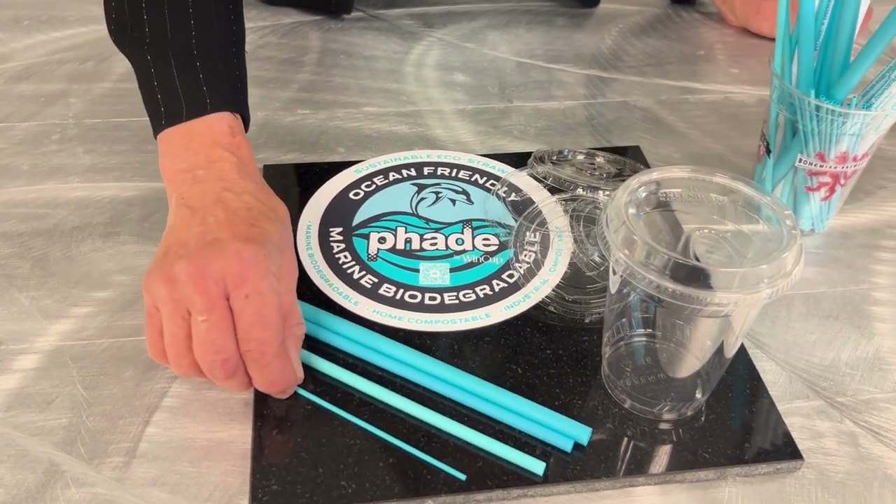 Phade Straws