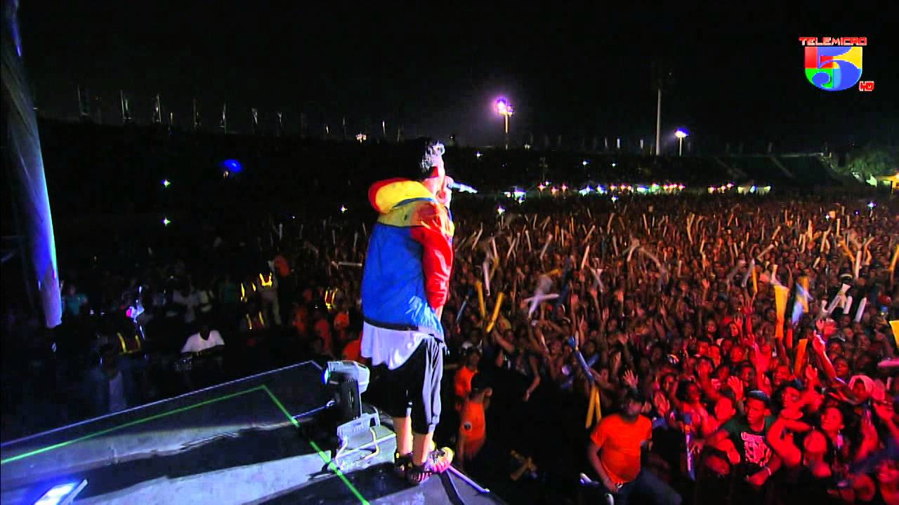El Poeta Callejero - Aniversario Telemicro 2014 - (2/2)