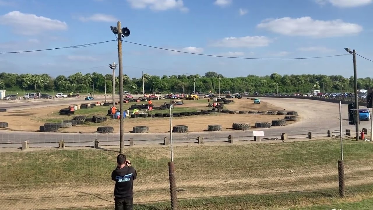 Standlake Arena 18th May 2025 junior rods final