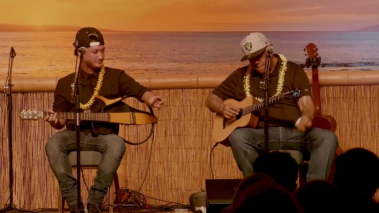 Sean Na’auao and son, Kupu Dalire-Na’auao, playing a whole set at@SlackKeyShow on Maui.