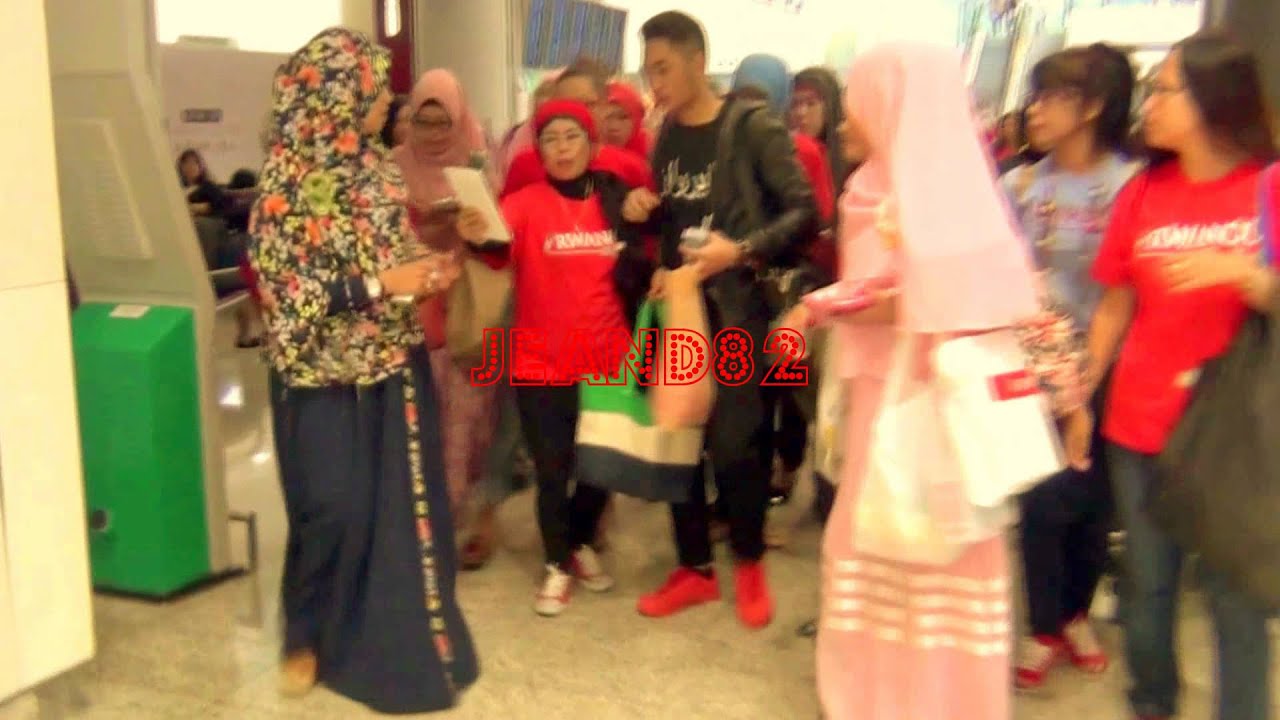 DETIK~DETIK KEDATANGAN IRWAN SUMENEP DI BANDARA HONGKONG 2015 (JEAND82)