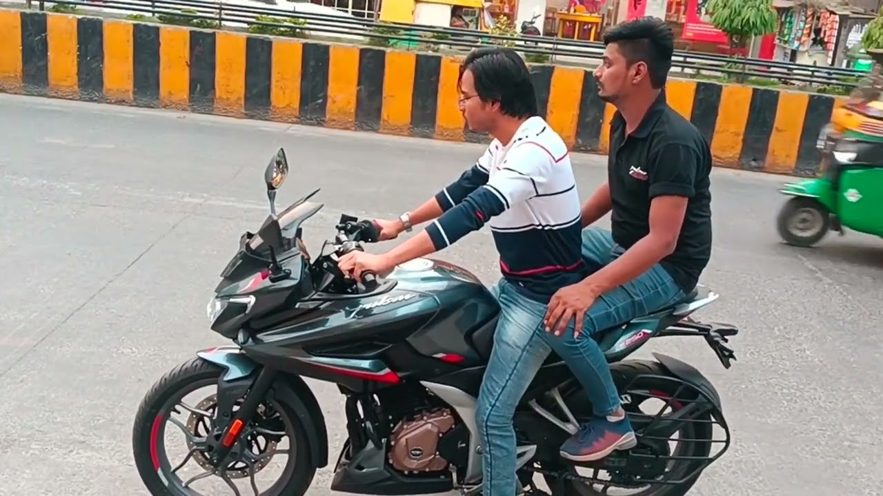 TEST RIDE OF NEW PULSAR F250 2022 MODEL