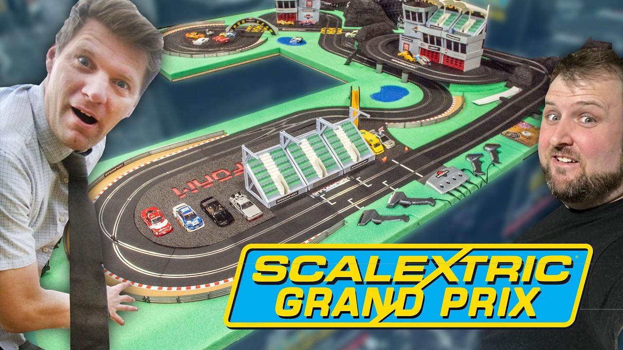 Мы бросили вызов пользователям YouTube на САМУЮ БОЛЬШУЮ гонку Scalextric!