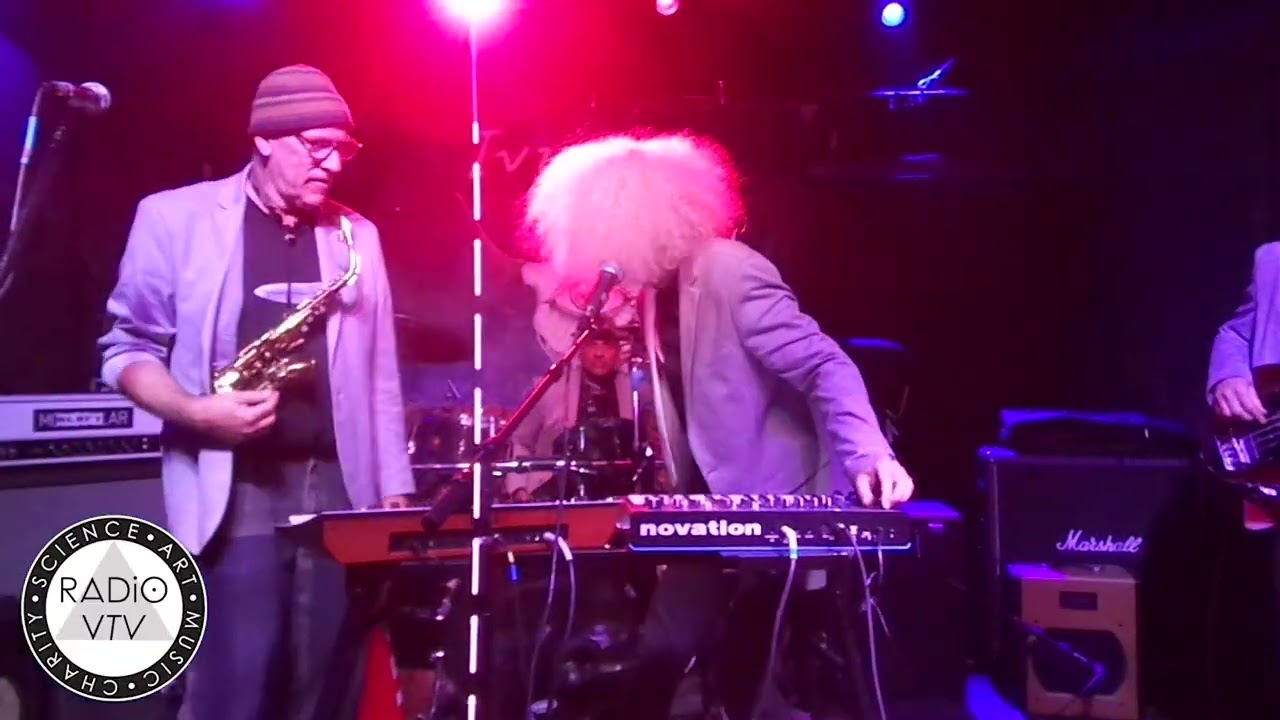 Radio VTV-Music-Vertacyn Arc Materializer-Live at Ivy Room