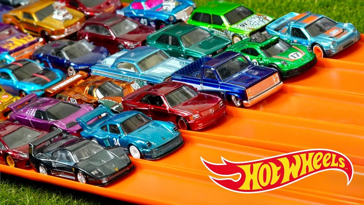 40+ Hot Wheels Super Treasure Hunt Drag Race Tournament!