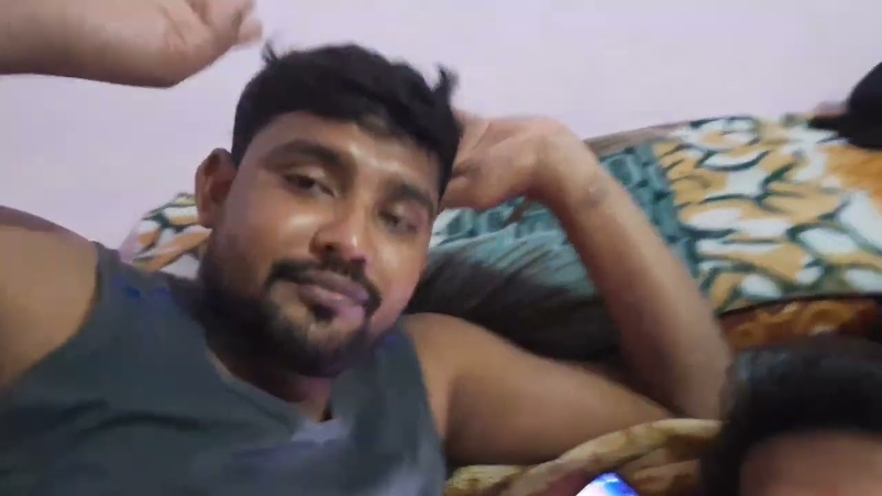 Mere dost log pagl ho gye dosto || 