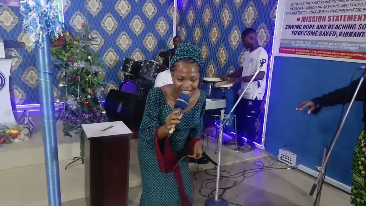 The power of praising God 
